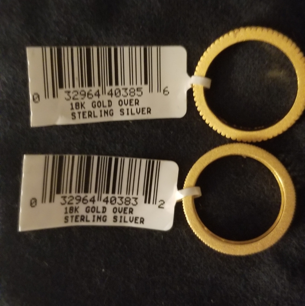 Vera Wang Stackable Rings - Picture 4 of 5